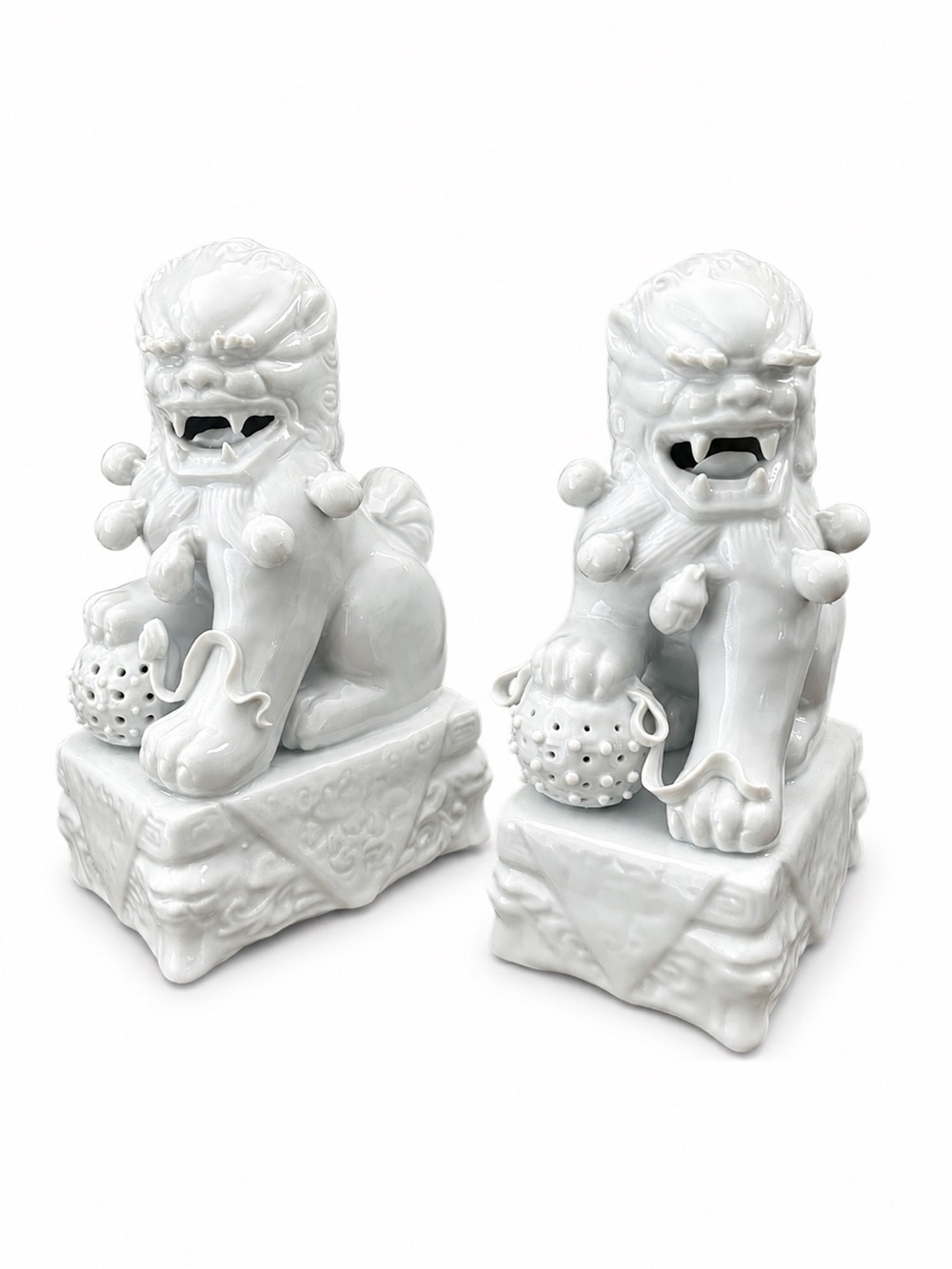 White Ceramic Foo Dog Statue Pair - Decorative Home Accent